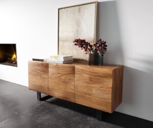 Buffet New Live-Edge 145 cm acacia naturel 3 portes patin métal noir
